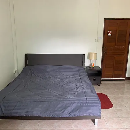 Feel Home At Hang Dong, Close To The Royal Park Rajapruek
